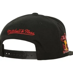 All Out Snapback Chicago Bulls