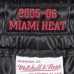 Authentic Shorts Miami Heat Road 2005-06