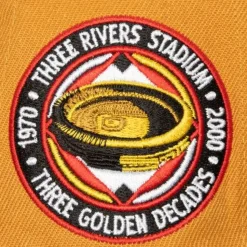 Bases Loaded Fitted Coop Pittsburgh Pirates