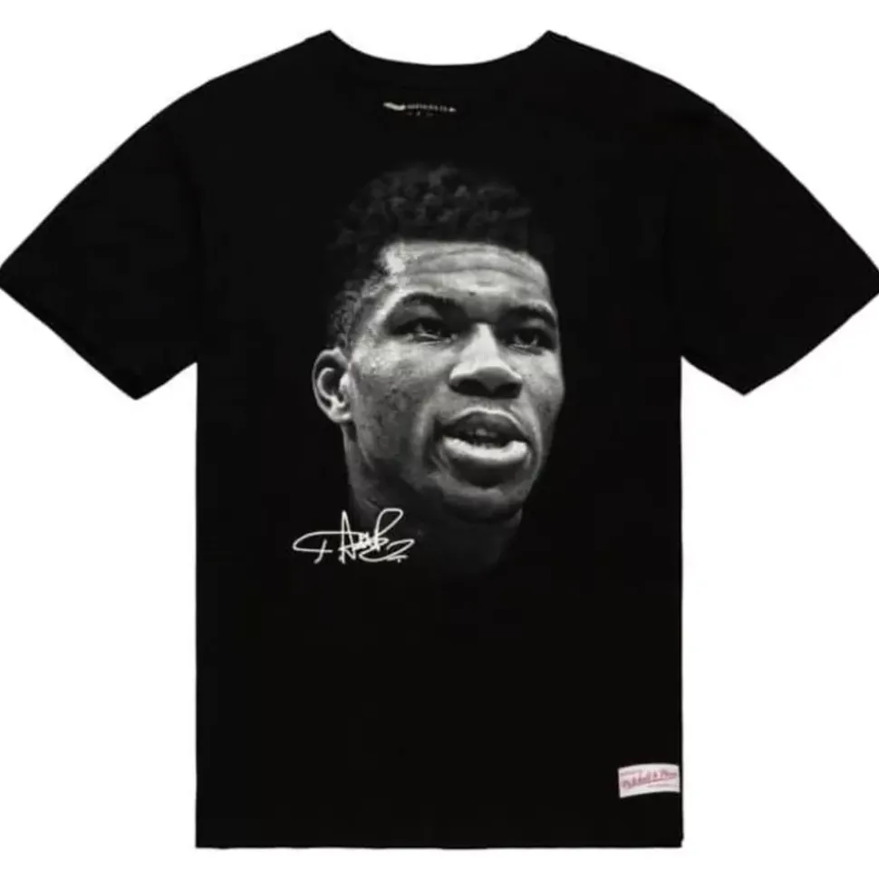 Big Face B/W Tee Players Association - Nba Giannis Antetokounmpo