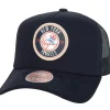 Circle Change Trucker Coop New York Yankees