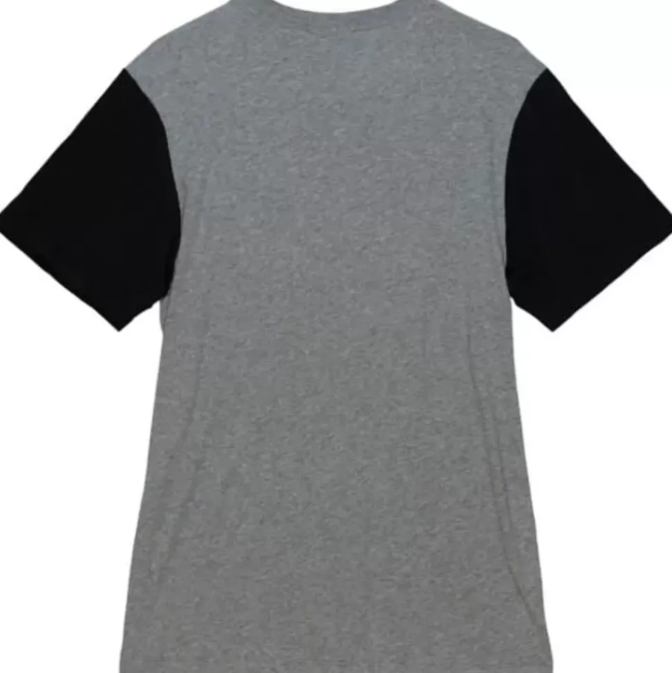 Color Blocked S/S Tee Philadelphia 76Ers