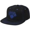 Contrast Stitch Snapback New York Knicks