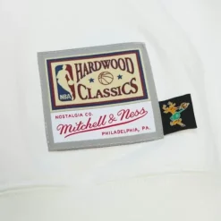 Cream Hoodie Milwaukee Bucks