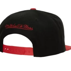 Crooked Path Snapback Chicago Bulls