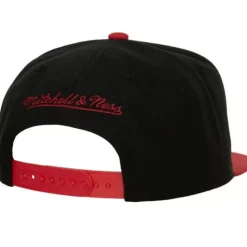 Cross Check Snapback Chicago Bulls