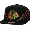 Double Trouble Snapback Chicago Blackhawks
