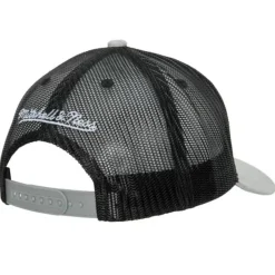 Essential Trucker Snapback Branded