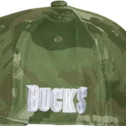 Ghost Camo Stretch Fitted Hwc Milwaukee Bucks