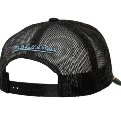 Gold Leaf Trucker University Of North Carolina