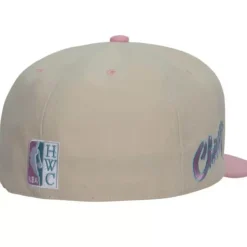 Hop On Fitted Chicago Bulls