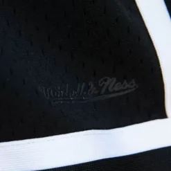 Mitchell & Ness Women'S Essentials Mesh Shorts
