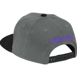 Neon Lights Snapback Hwc Milwaukee Bucks