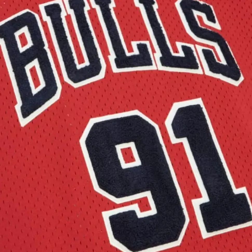 Off Court Chenille Swingman Dennis Rodman Chicago Bulls 1997-98 Jersey