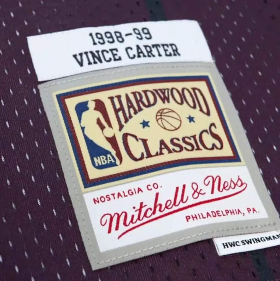 Off Court Chenille Swingman Vince Carter Toronto Raptors 1998-99 Jersey