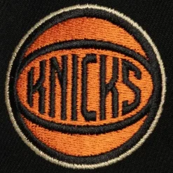 Pin Drop Snapback New York Knicks