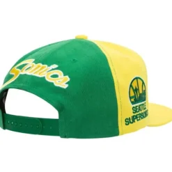Rear Script Deadstock Snapback Hwc Seattle Supersonics