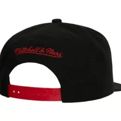 Retro Lock Up Snapback Detroit Red Wings