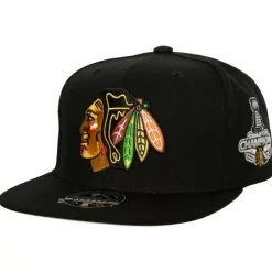 Side Patch Fitted Chicago Blackhawks