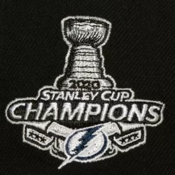 Side Patch Fitted Tampa Bay Lightning