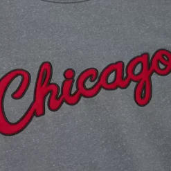 Snow Washed Fleece Crew Chicago Bulls