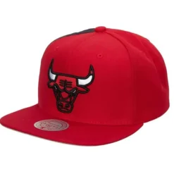 Tapestry Snapback Chicago Bulls