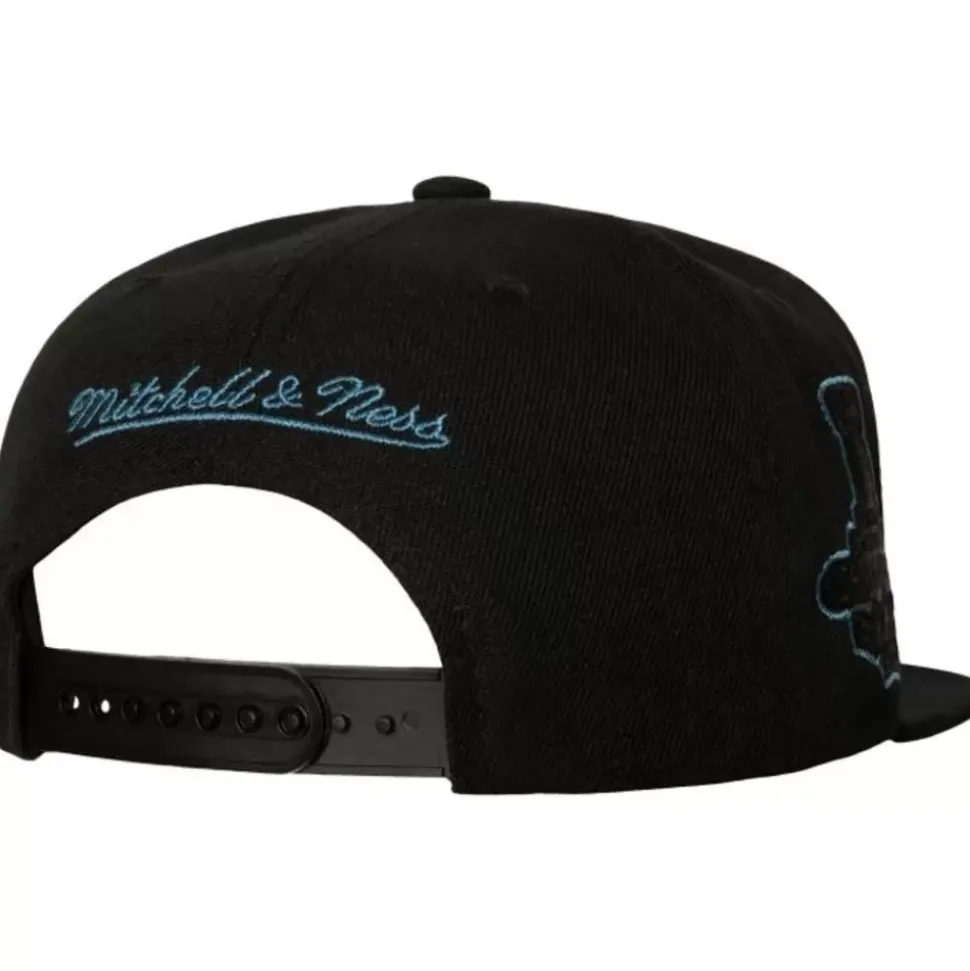 Tc Bottoms Snapback Colorado Avalanche