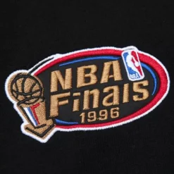 Team First Satin Fleece Crew Chicago Bulls