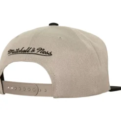 Top Letter Snapback Chicago Bulls