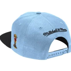 University Away 2 Tone Snapback Chicago Bulls