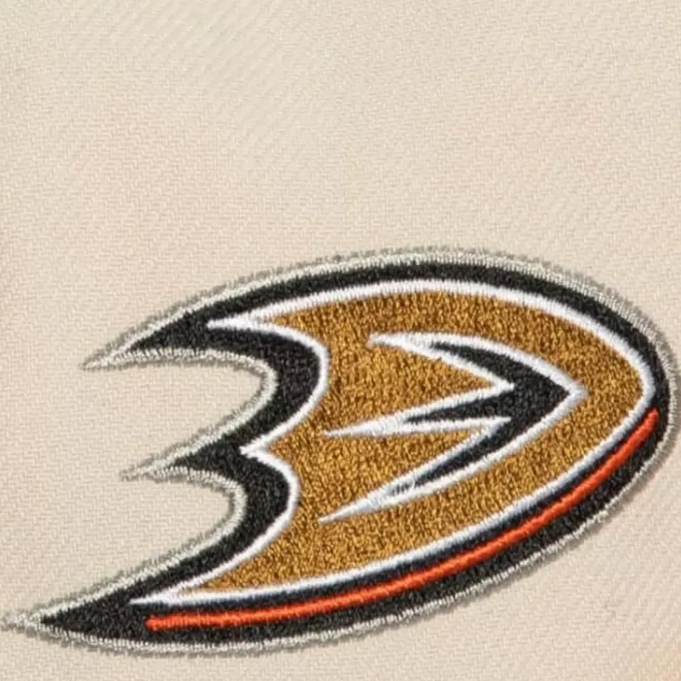 Vintage Cream Snapback Anaheim Ducks
