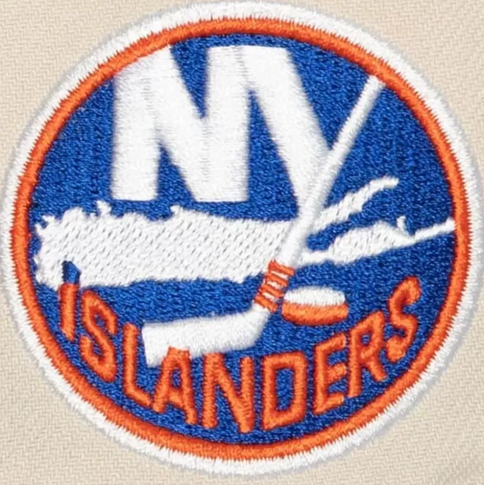 Vintage Cream Snapback New York Islanders