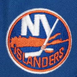 Vintage Script Snapback New York Islanders