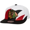 Vintage Sharktooth Snapback Chicago Blackhawks