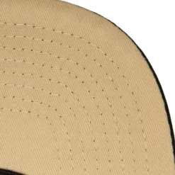 With Love Snapback Los Angeles Lakers